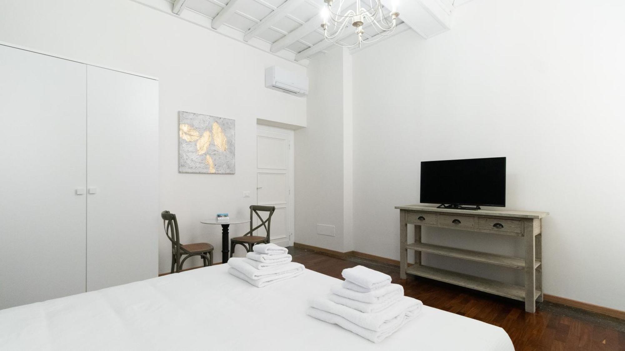 Italianway - Barberini Elegantia Apartments Roma Room photo
